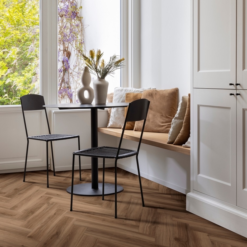 Moduleo LayRed Herringbone Classic Oak 24844